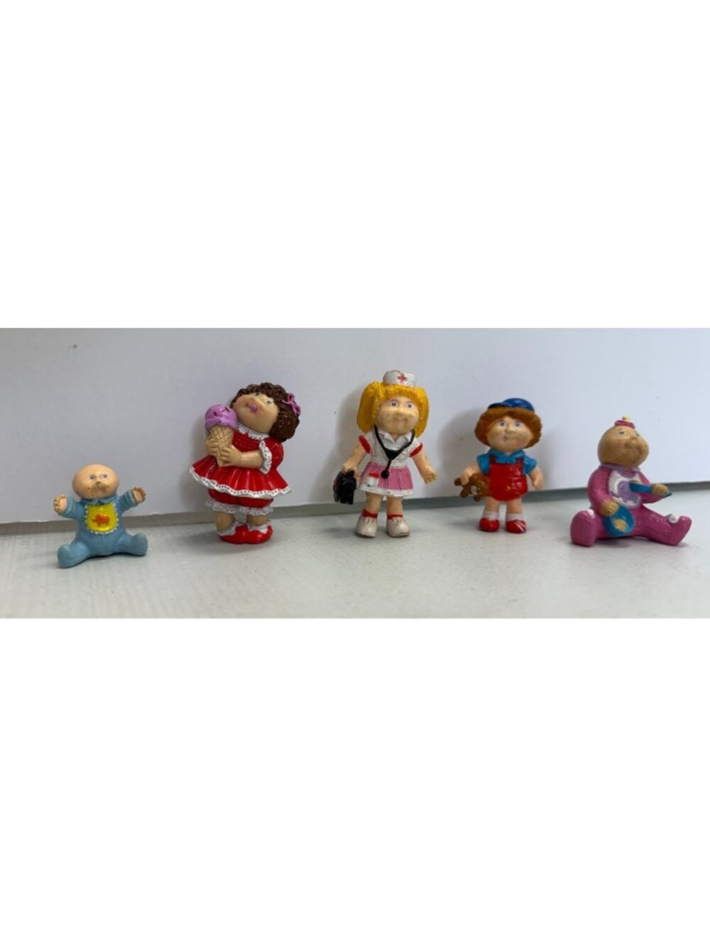 VTG Cabbage Patch Kids Babies 2” Toy figures 80’s Lot of 5 Nurse Ice Cream Boy
